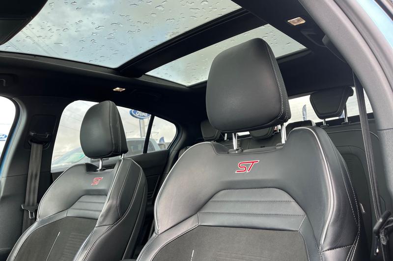 Used Ford Focus 2020 for sale - 78206295: Photo 23