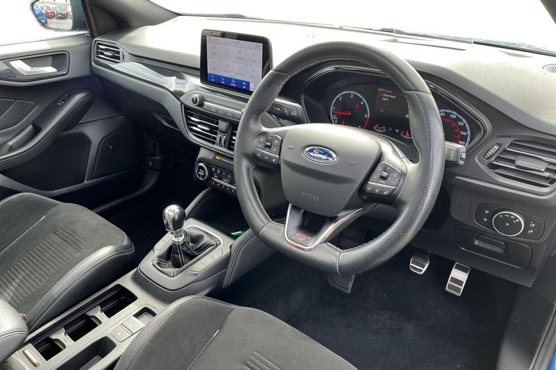 Used Ford Focus 2020 for sale - 78206295: Photo 9