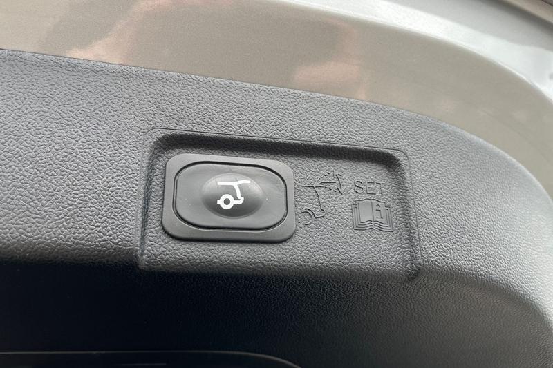 Vehicle 37