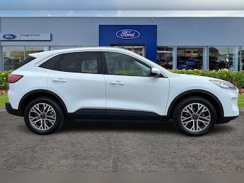 Used Ford Kuga 2023 for sale - 75106075: Photo