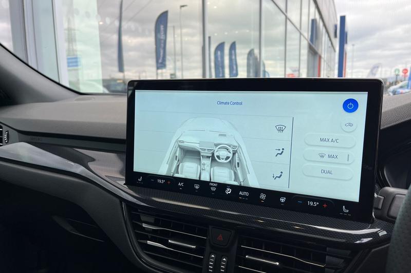 Used Ford Focus 2025 for sale - 78166210: Photo 33