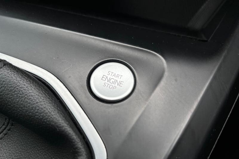 Used Volkswagen Golf 2021 for sale - 76064599: Photo 31