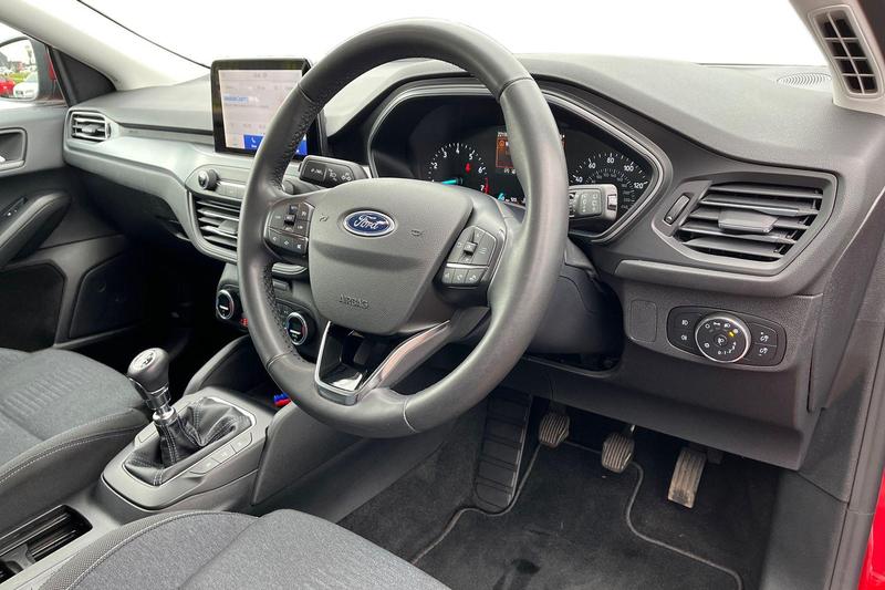 Used Ford Focus 2022 for sale - 76807210: Photo 9