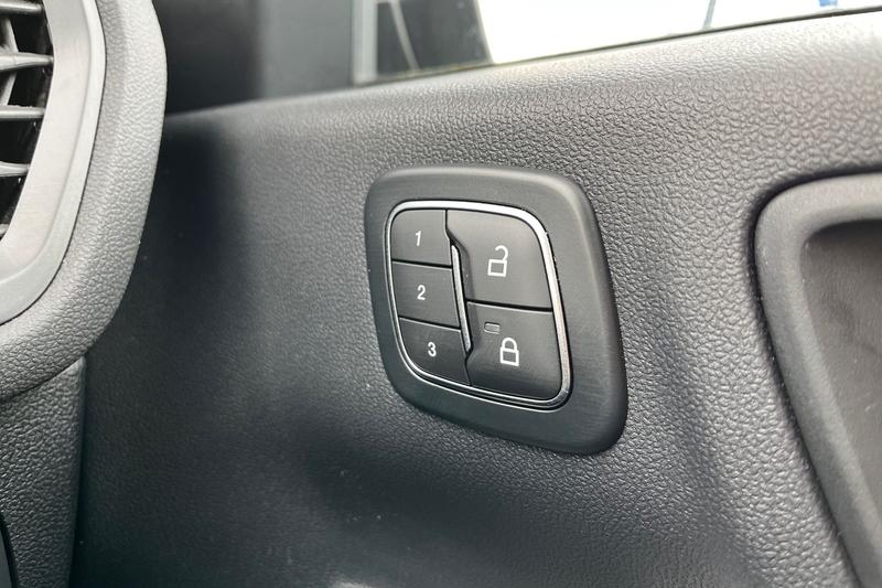 Used Ford Kuga 2025 for sale - 78144844: Photo 35