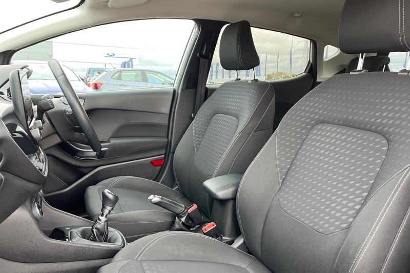 Used Ford Fiesta 2019 for sale - 76123763: Photo 19