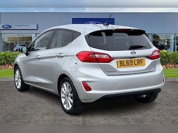 Used Ford Fiesta 2019 for sale - 76123763: Photo 2