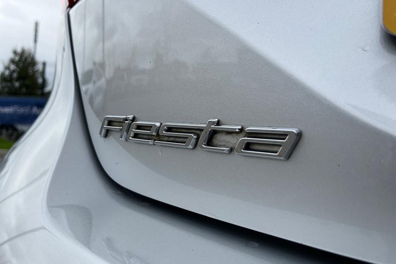 Used Ford Fiesta 2019 for sale - 76123763: Photo 39