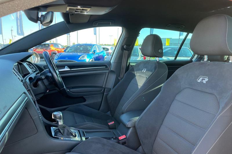 Used Volkswagen Golf 2019 for sale - 76036168: Photo 19