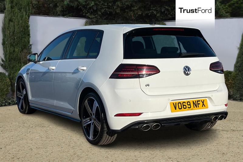Used Volkswagen Golf 2019 for sale - 76036168: Photo 2