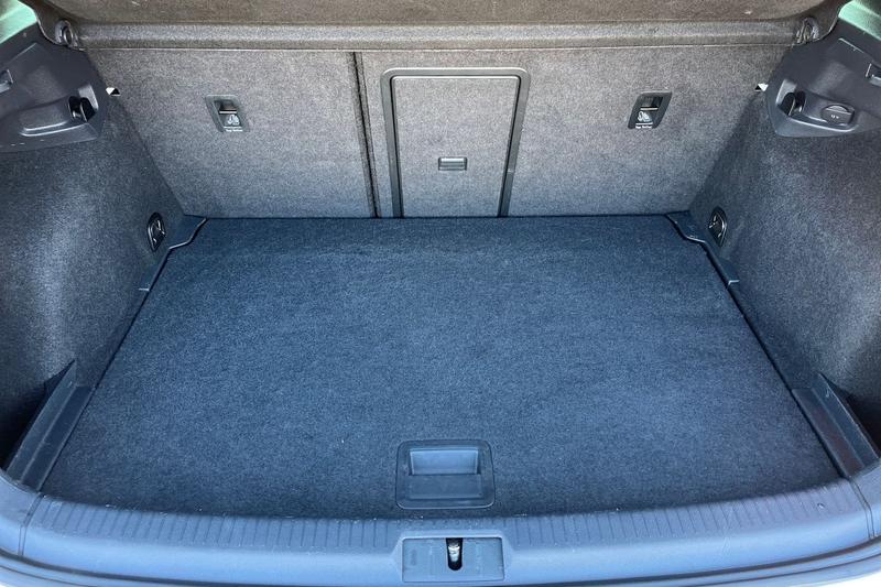 Used Volkswagen Golf 2019 for sale - 76036168: Photo 21