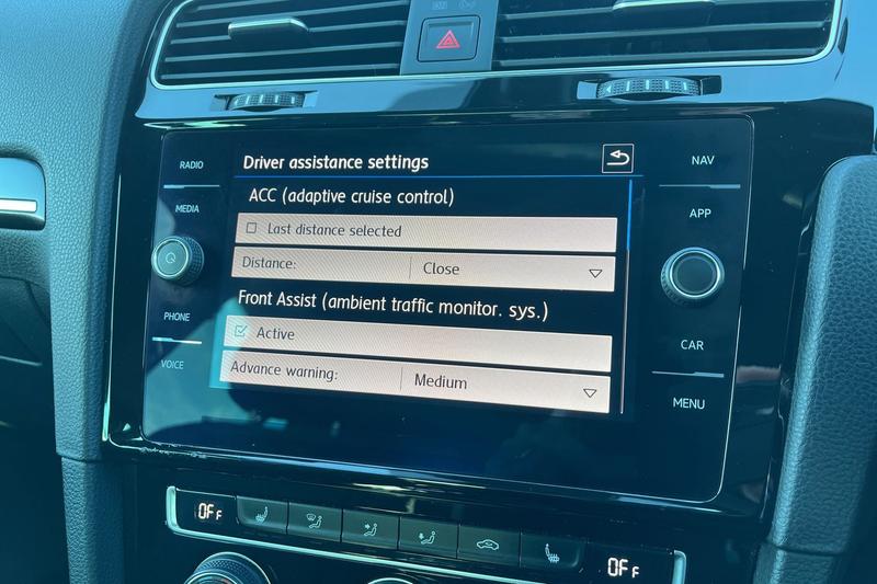 Used Volkswagen Golf 2019 for sale - 76036168: Photo 25