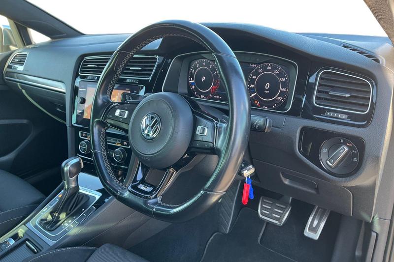 Used Volkswagen Golf 2019 for sale - 76036168: Photo 9