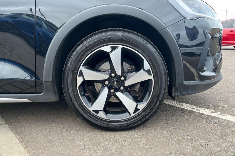 Used Ford Focus 2022 for sale - 77462559: Photo 8