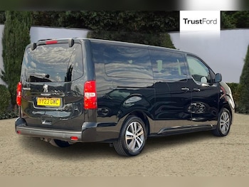 Used Peugeot Traveller 2023 for sale - 79491986: Photo
