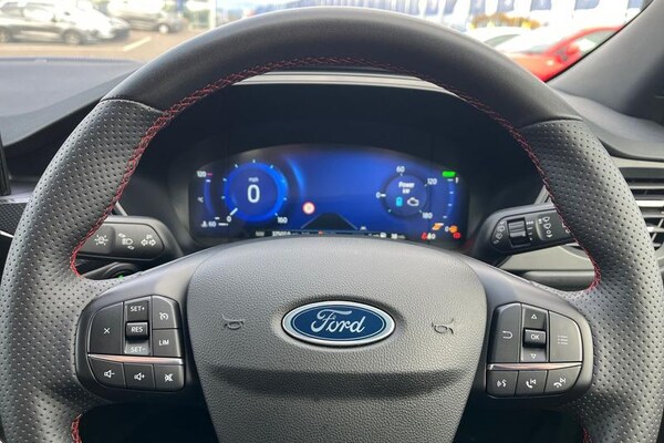 Used Ford Kuga 2023 for sale - 76234924: Photo 12