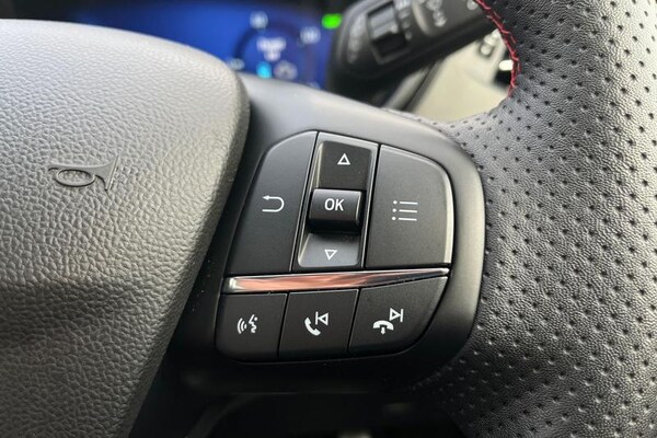 Used Ford Kuga 2023 for sale - 76234924: Photo 36