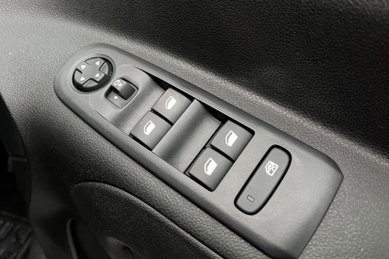 Used Vauxhall Combo Life 2022 for sale - 76452839: Photo 16