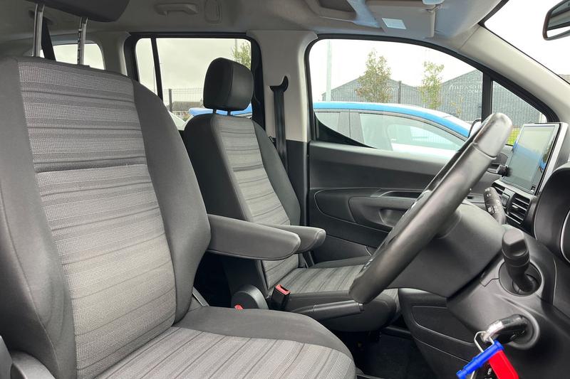 Used Vauxhall Combo Life 2022 for sale - 76452839: Photo 17