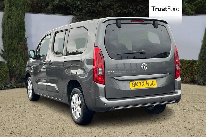 Used Vauxhall Combo Life 2022 for sale - 76452839: Photo 2