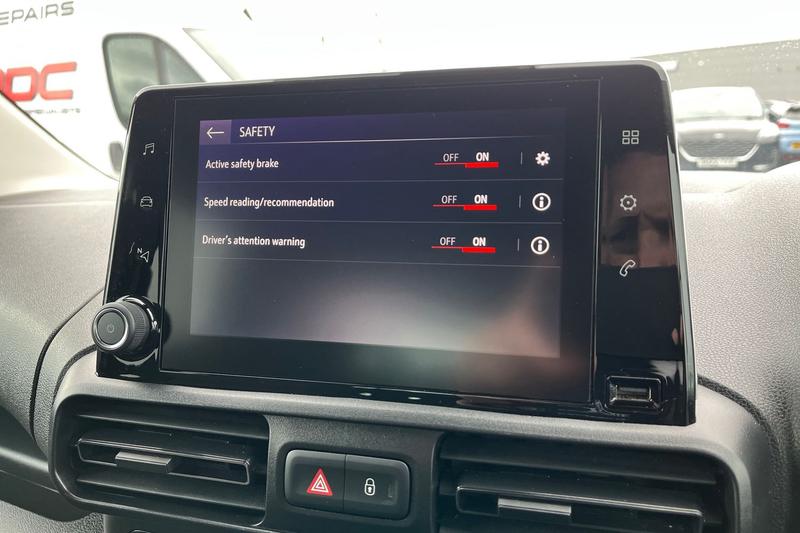 Used Vauxhall Combo Life 2022 for sale - 76452839: Photo 24