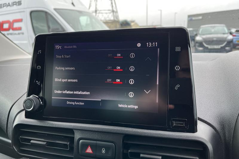 Used Vauxhall Combo Life 2022 for sale - 76452839: Photo 25