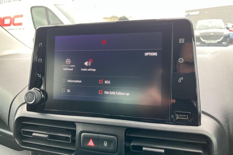 Used Vauxhall Combo Life 2022 for sale - 76452839: Photo 28