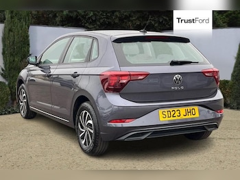 Used Volkswagen Polo 2023 for sale - 76255474: Photo 2
