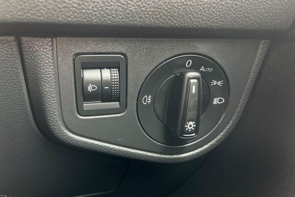 Used Volkswagen Polo 2023 for sale - 76255474: Photo 35