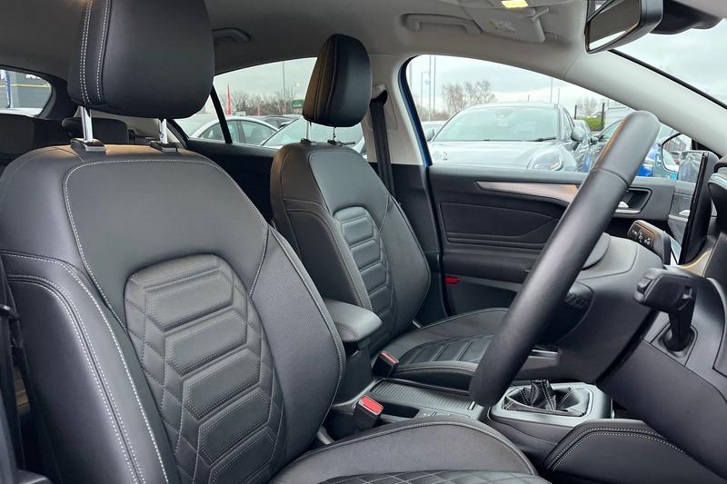 Used Ford Focus 2023 for sale - 77339926: Photo 17