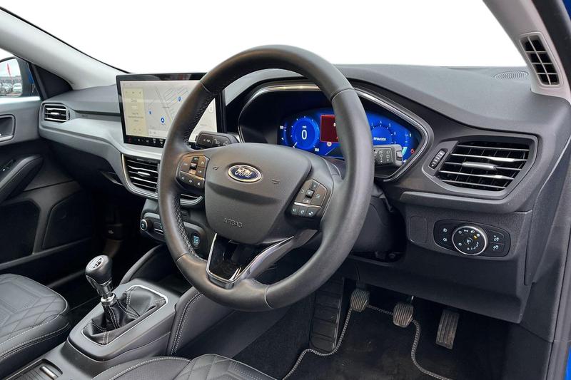 Used Ford Focus 2023 for sale - 77339926: Photo 9