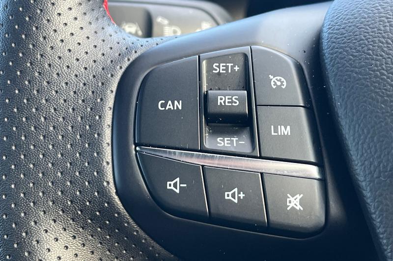 Used Ford Focus for sale - 76541423: Photo 31