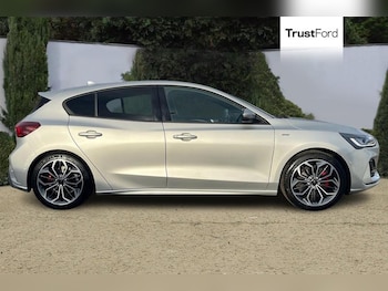 Used Ford Focus undefined for sale - 76541423: Photo