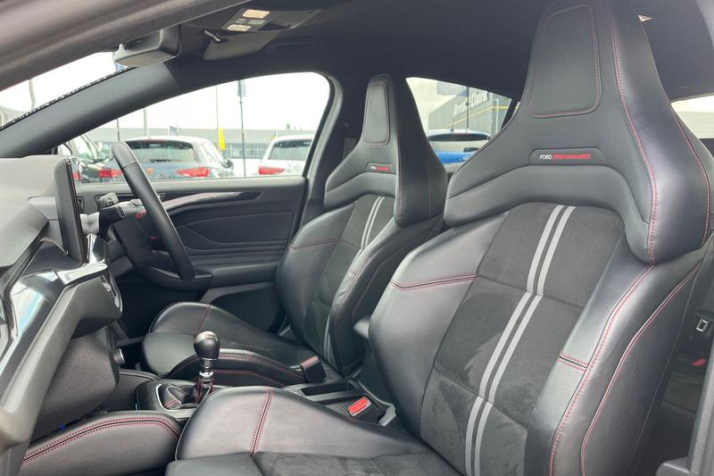 Used Ford Focus for sale - 78025701: Photo 19