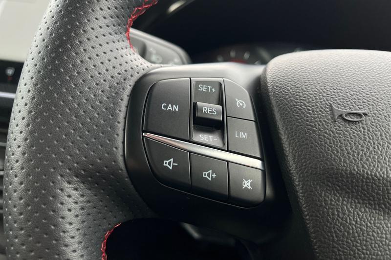 Used Ford Focus for sale - 78025701: Photo 35