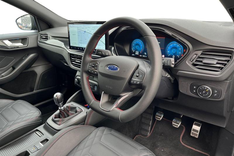 Used Ford Focus for sale - 76776767: Photo 9