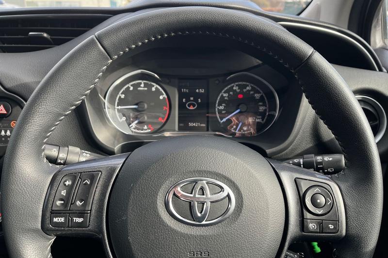 Used Toyota Yaris 2020 for sale - 78015301: Photo 12