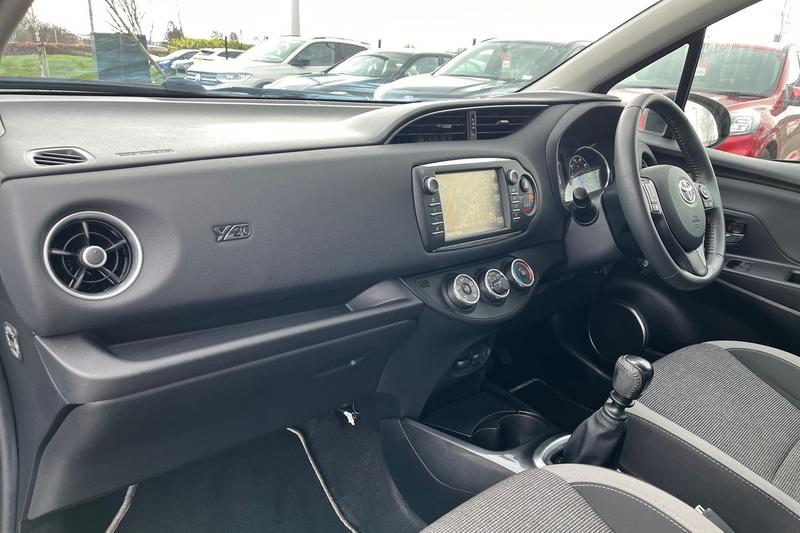 Used Toyota Yaris 2020 for sale - 78015301: Photo 18