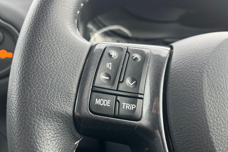 Used Toyota Yaris 2020 for sale - 78015301: Photo 35