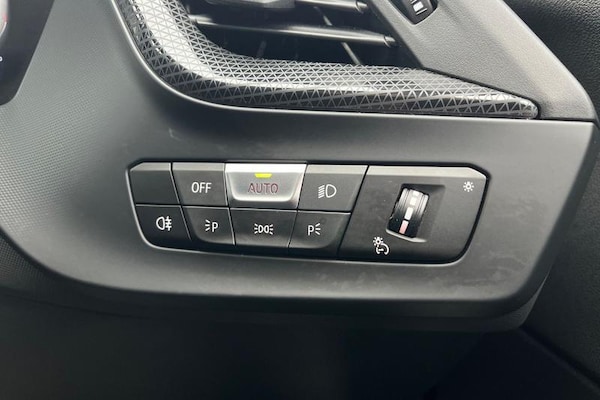 Used BMW 1 Series 2023 for sale - 76241197: Photo 37