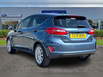 Used Ford Fiesta 2018 for sale - 79203236: Photo