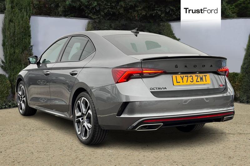 Used Skoda Octavia 2024 for sale - 76290291: Photo 2