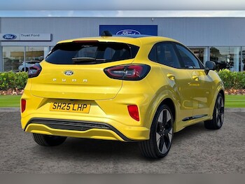 Used Ford Puma 2025 for sale - 76882443: Photo