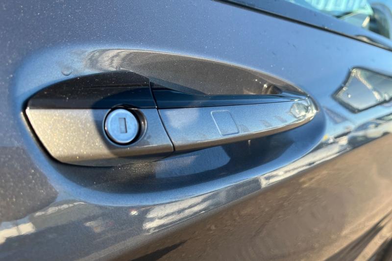 Used Mercedes-Benz GLA 2017 for sale - 76603359: Photo 39