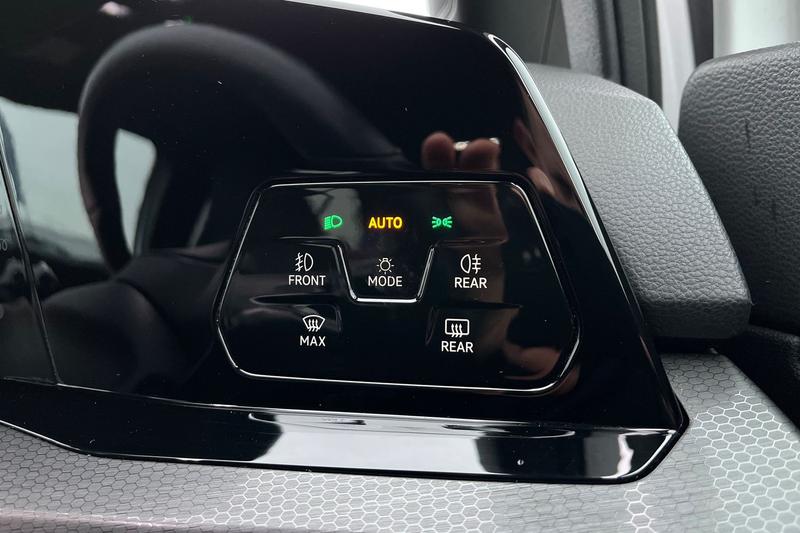 Used Volkswagen Golf 2023 for sale - 76545420: Photo 37