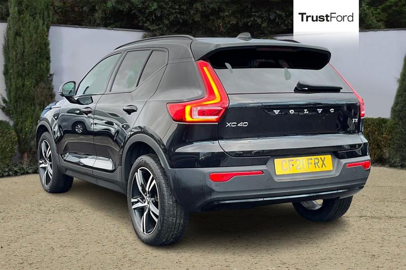 Used Volvo XC40 for sale - 77176434: Photo 2