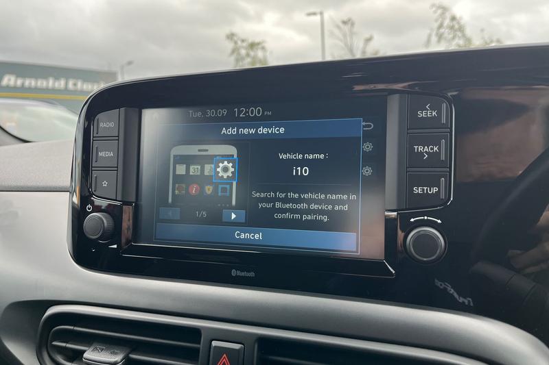 Used Hyundai i10 2021 for sale - 76117628: Photo 28