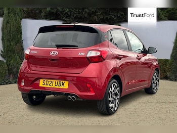 Used Hyundai i10 2021 for sale - 76117628: Photo