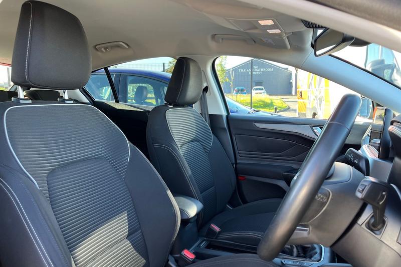 Used Ford Focus 2022 for sale - 76079866: Photo 17
