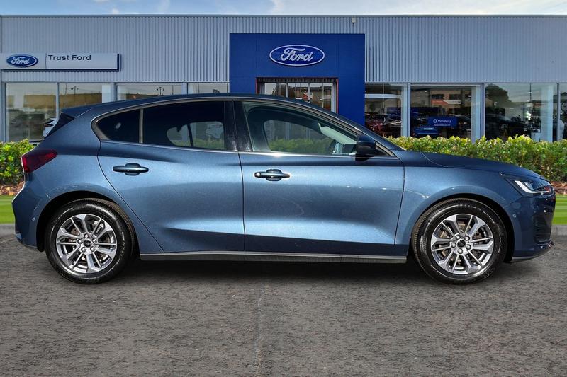 Used Ford Focus 2022 for sale - 76079866: Photo 3