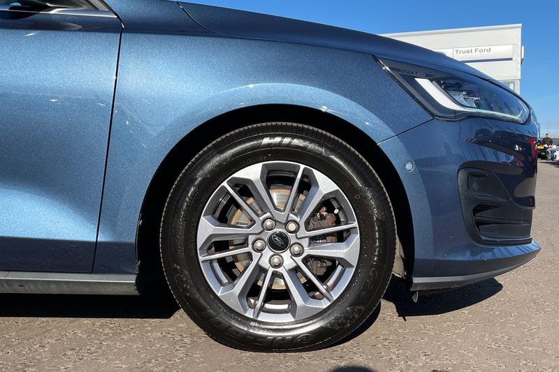 Used Ford Focus 2022 for sale - 76079866: Photo 8
